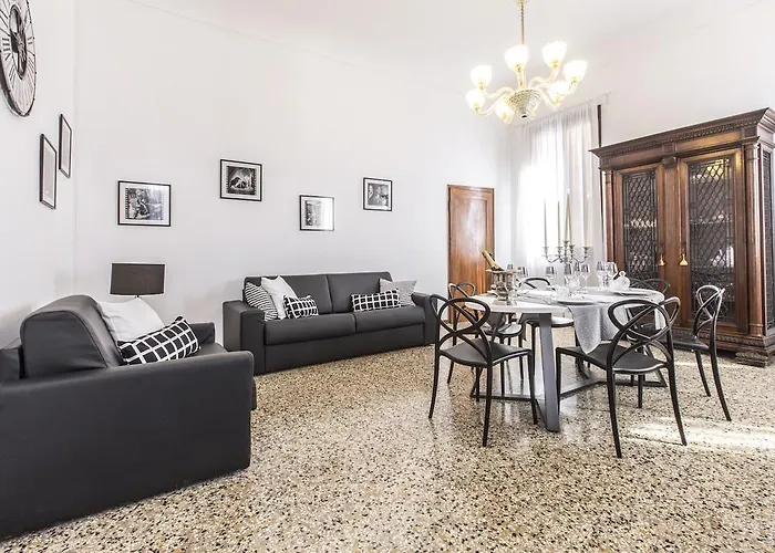 Rialto Design Boutique Apartment